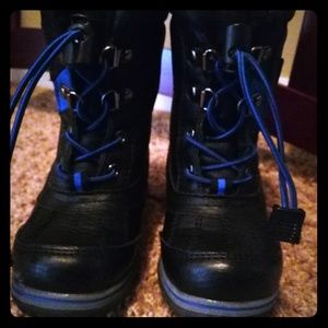 Totes toddler's rain snow boots